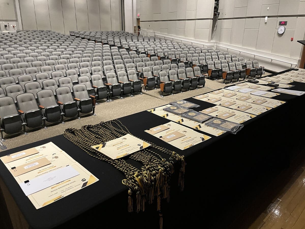 The ceremony was held on June 5