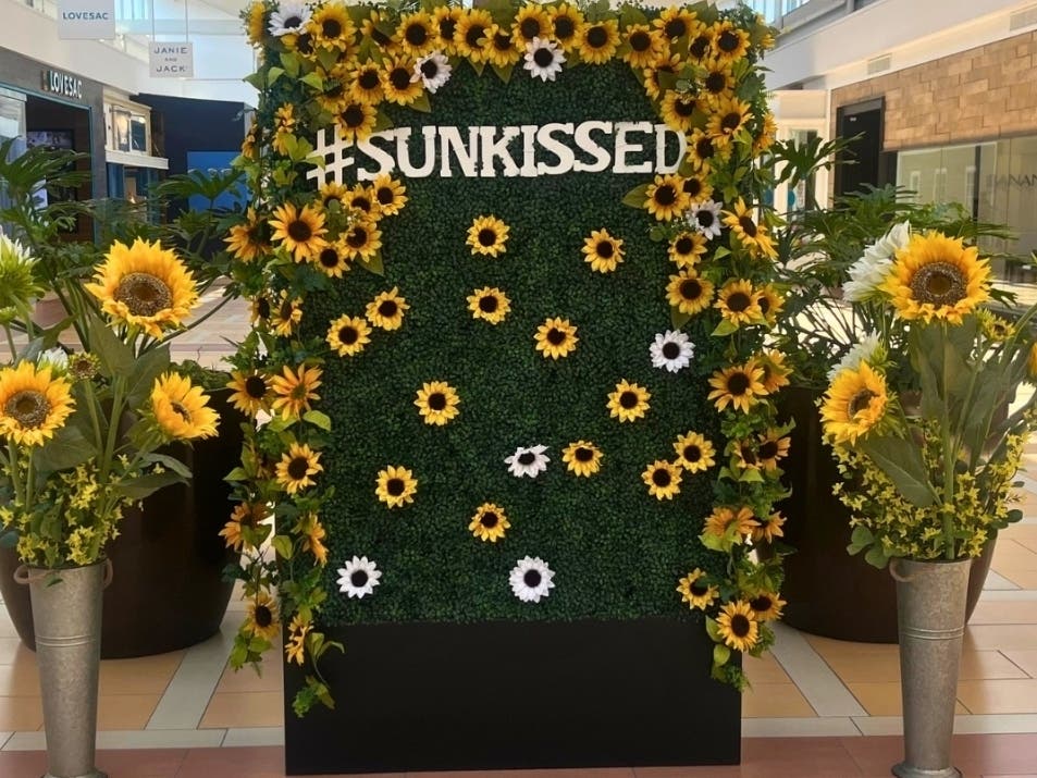 The mall's "Great Summer Dash" runs through Aug. 14
