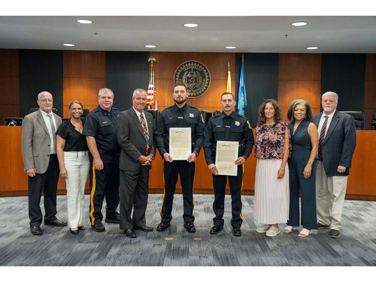 County Commissioners honoring Patrolman Michael Miszkiewicz, Patrolman Joseph Whalen, and Chief Frank LoSacco