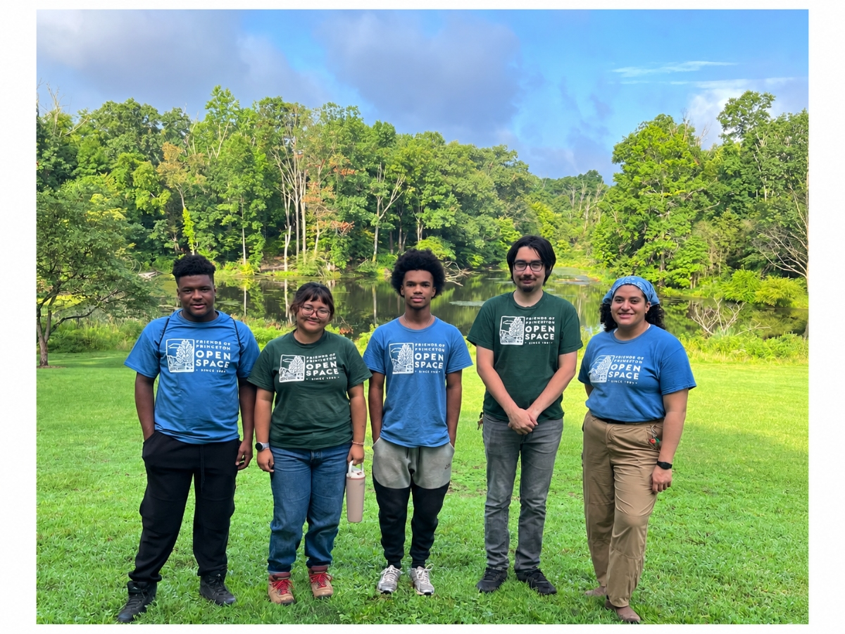 (L-R): FOPOS’s 2026 interns Alexander Keeve, Ashley Tello, Nicholas Grant, Luca Teo, and Victoria Posadas