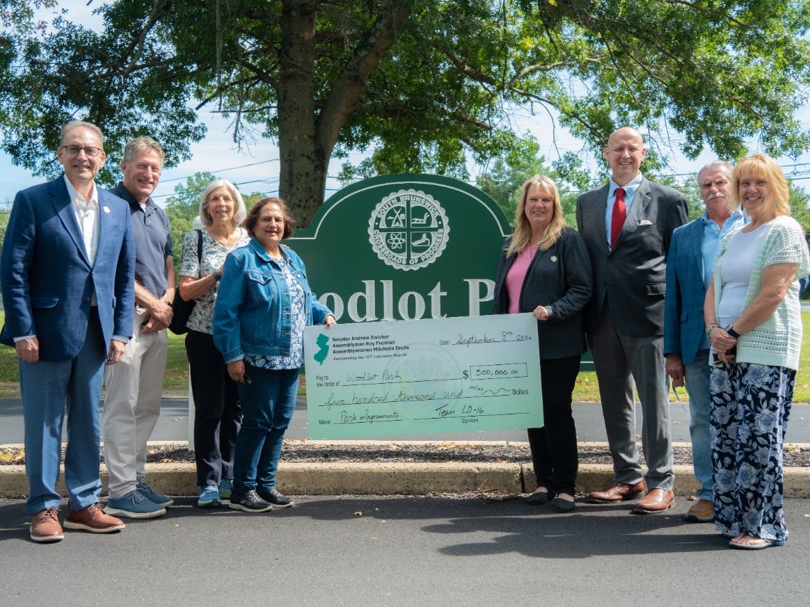Elected officials at Woodlot Park