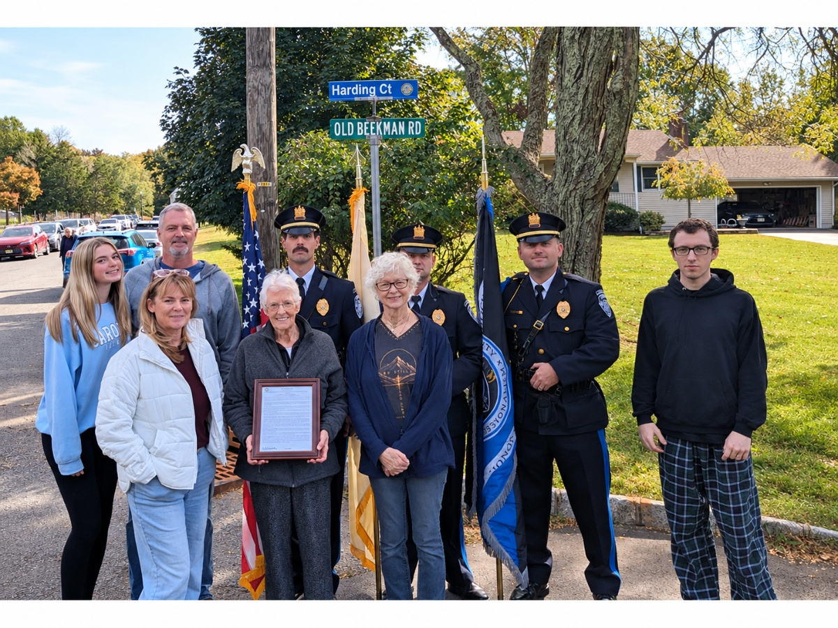 The Harding Family pose with the Honor Guard