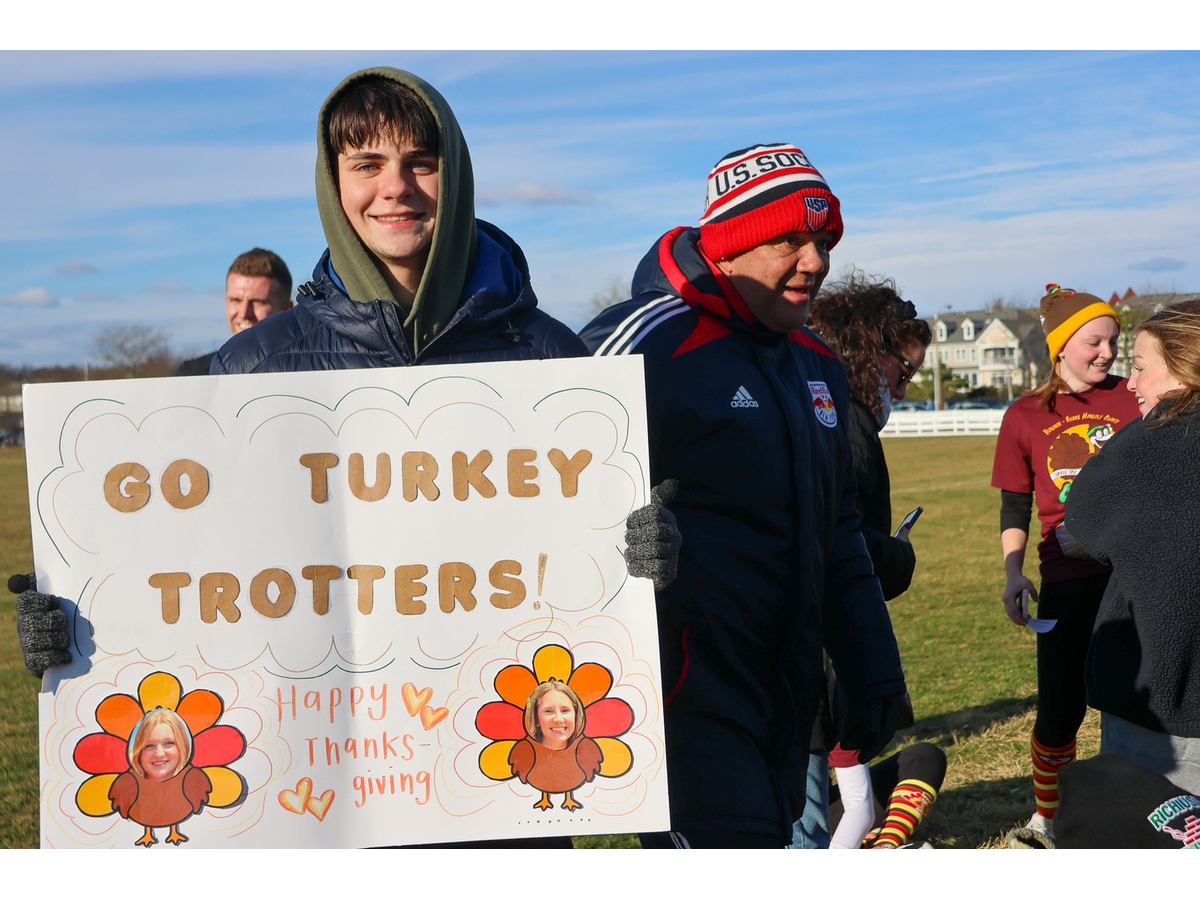 Runners and walkers can register through Nov. 25