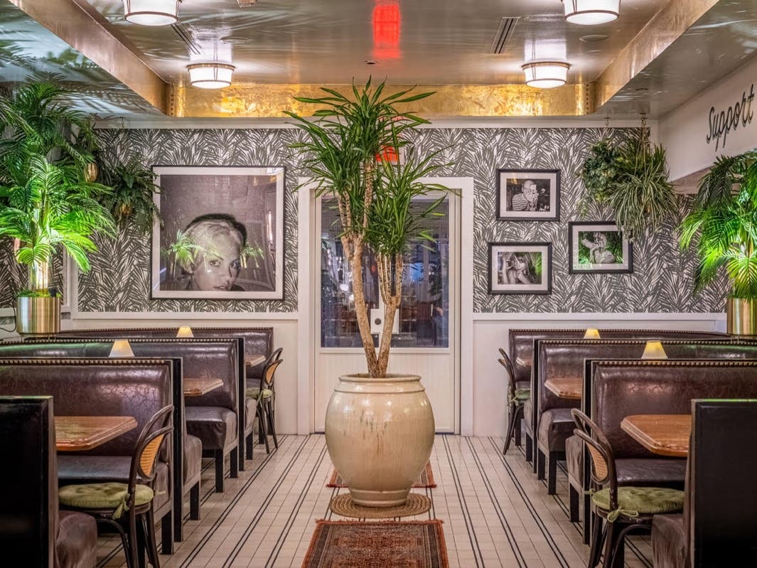 SIXTY Beverly Hills owner Jason Pomeranc teamed up with Umbrella Hospitality Group to open Ella, which will open its doors at the hotel's street-level corner of Wilshire Boulevard and South Crescent Drive.