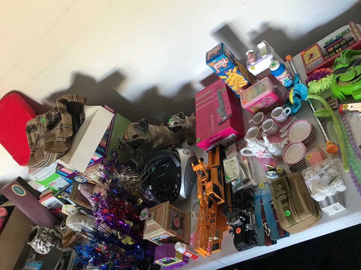 Sep 3 GARAGE SALE EXTRAVAGANZA!!! Thurs 9/3 & Fri 9/4, 84pm