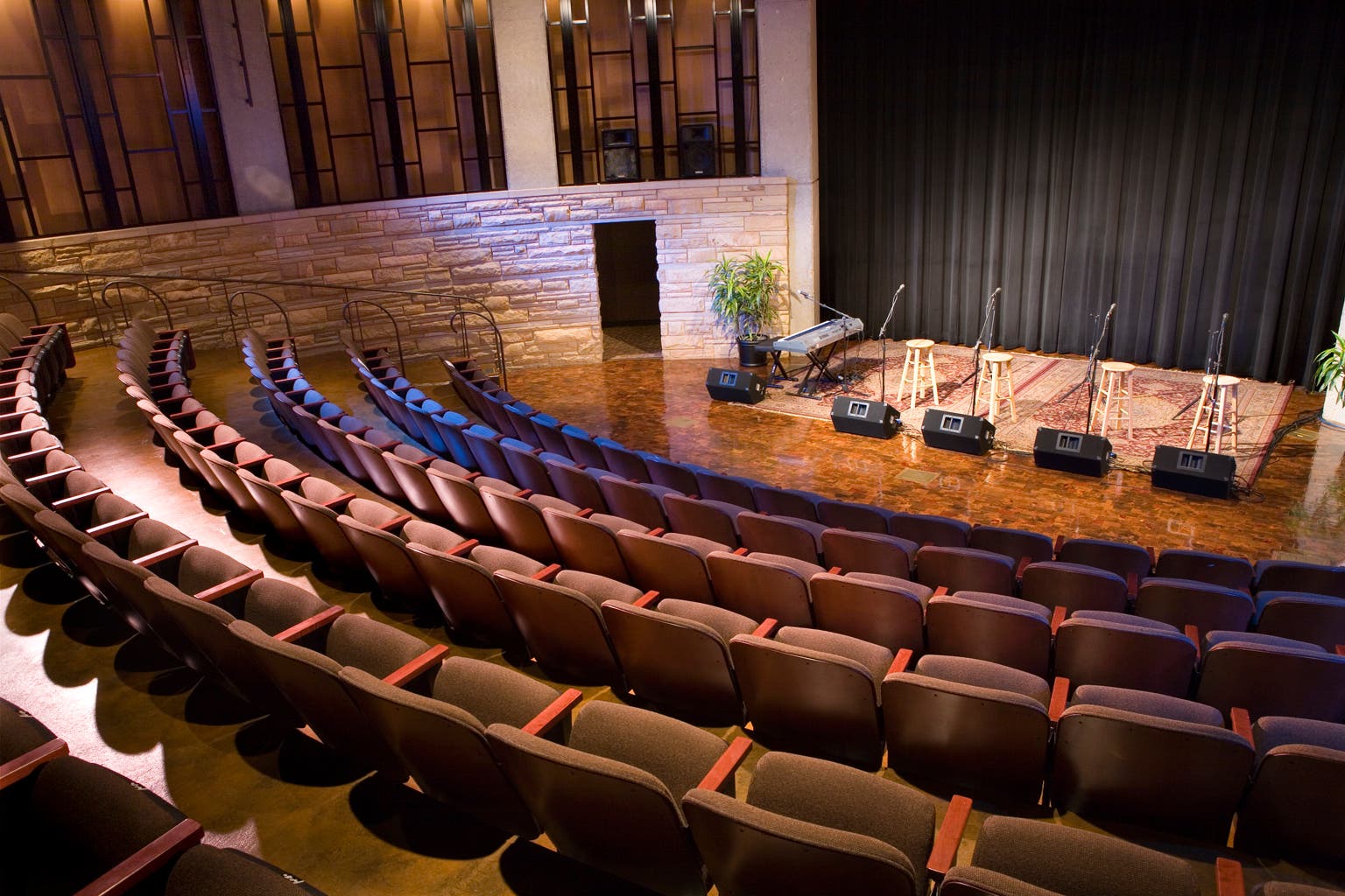 Songwriter Sessions: Dani Flowers