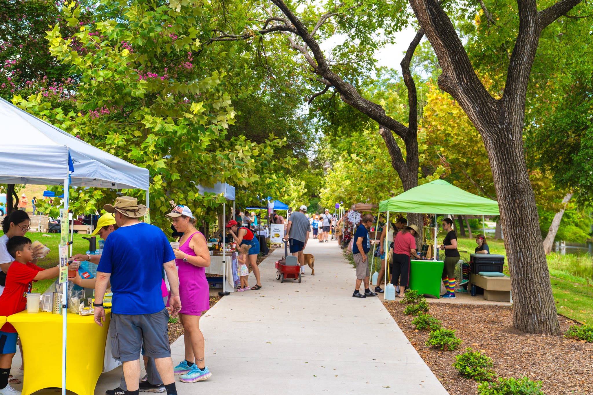 Round Rock: Trailside Market
