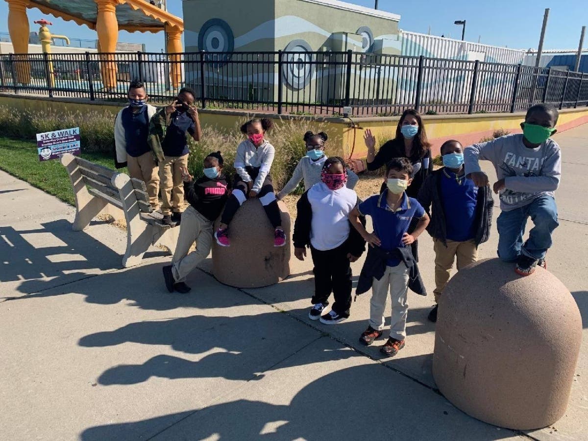 News small post card thumbnail