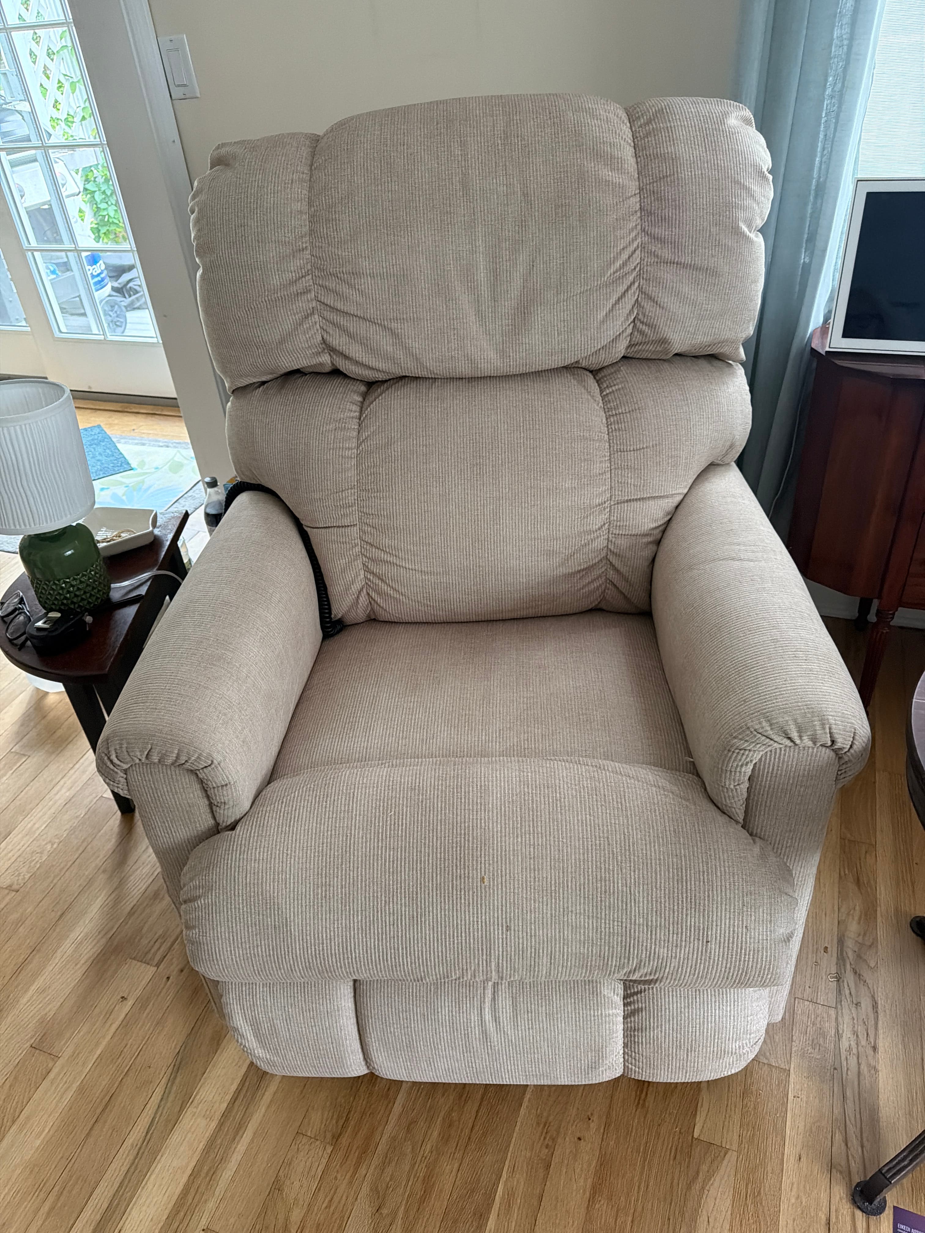 Lazy boy recliner