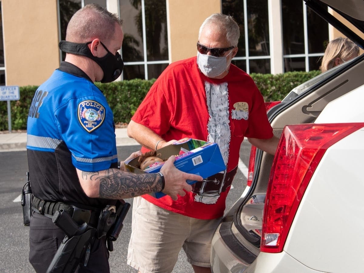 Bradenton police collected thousands of holiday gifts at Saturday’s “Fill the Truck” toy drive at police headquarters.