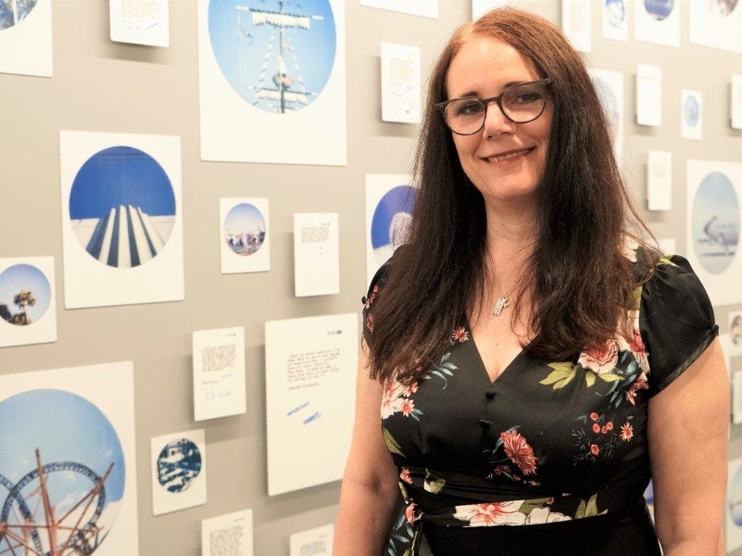 News small post card thumbnail