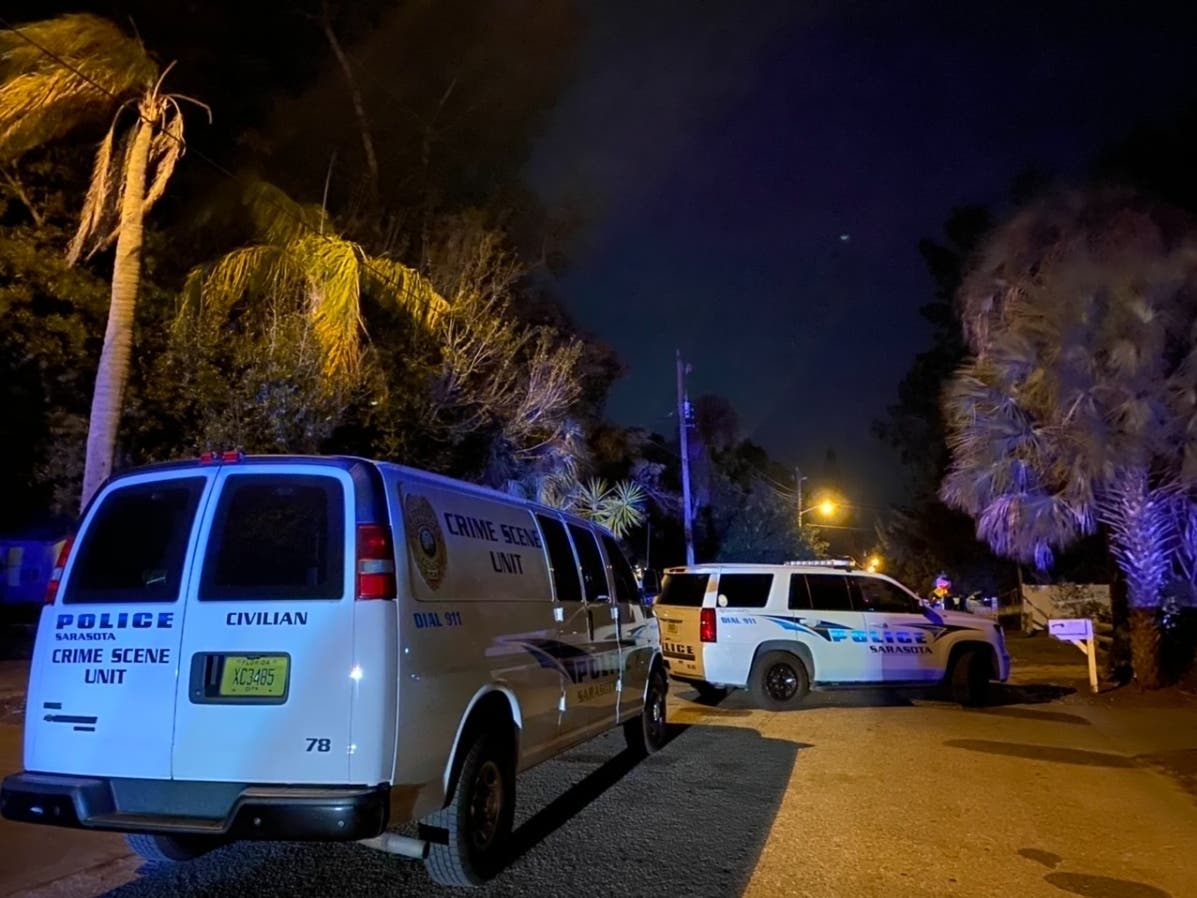 Scott Tiati, 52, shot and killed a woman in front of a Sarasota officer Saturday evening before turning the gun on himself.