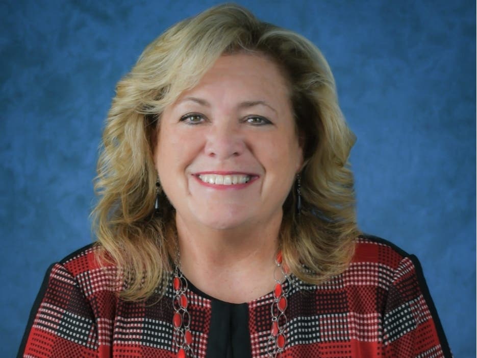 Cheri Coryea, pushed into stepping down as administrator by the Manatee County Commission, has joined the nonprofit as a consultant.