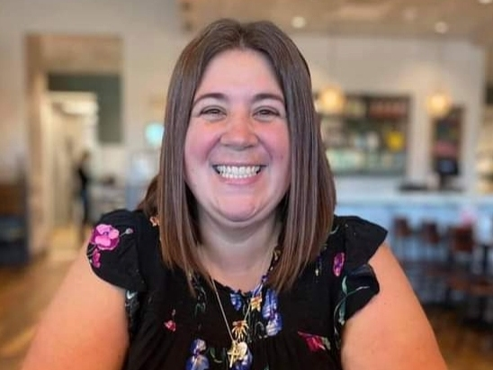 Kelly Peterson's sister, Christy Peterson said her medical team advised her not to take the vaccine because she had a weak immune system. She’s one of several Florida teachers and law enforcement officers who died from coronavirus recently.