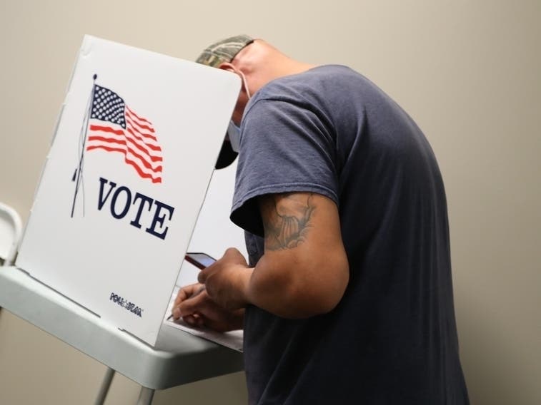 Miami voters will determine the city’s next mayor and two city commissioners in the 2021 general municipal elections.