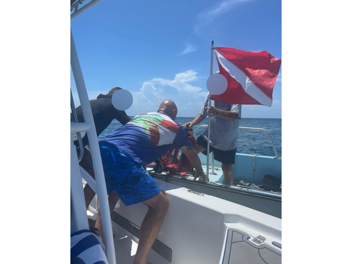 Two Marion County Sheriff’s Office lieutenants saved a stranded scuba diver while fishing in the FL Keys on vacation, the agency said.