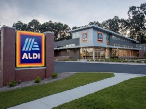 The remodeled Aldi grocery store in St. Pete’s Skyway Marina District will host a grand reopening celebration Oct. 26.