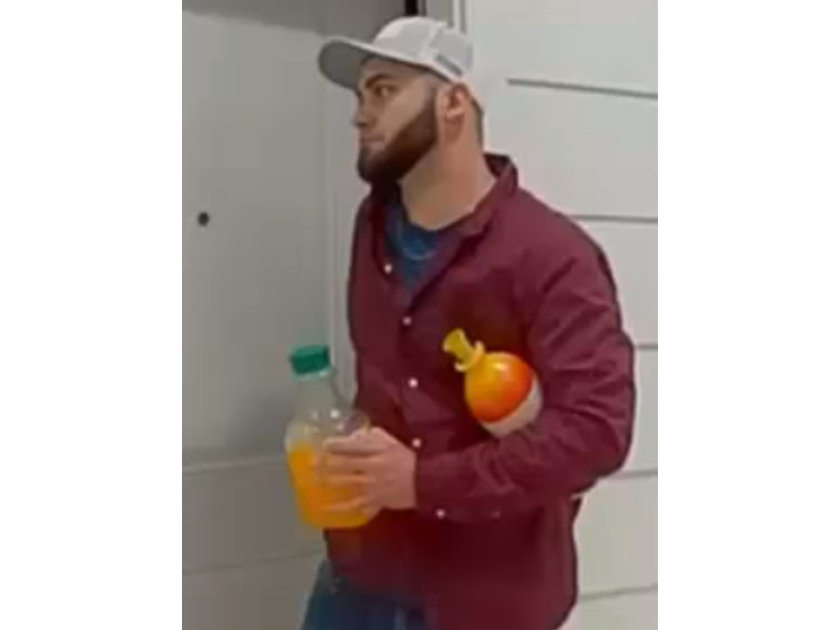A man broke into an apartment to steal ingredients to make a “Screwdriver” vodka drink on Thanksgiving, the Polk County Sheriff's Office said.
