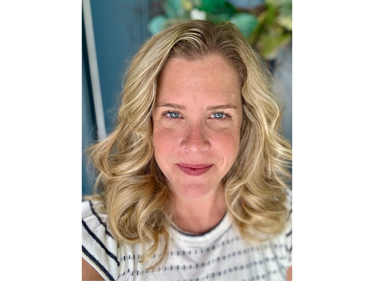 Candidate Profile 2024 Liz Barker For Sarasota County School Board