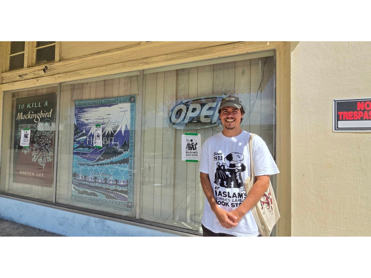 A St. Petersburg artist hopes to sell 500,000 “bootleg” Haslam’s T-shirts to raise money to buy the bookstore — which isn’t for sale.