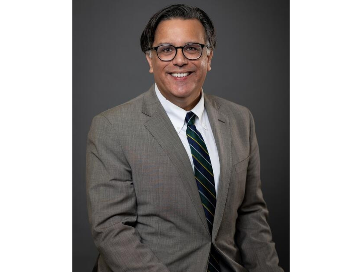 A Tampa City Council member running for the FL House of Representatives has officially resigned from his council seat.