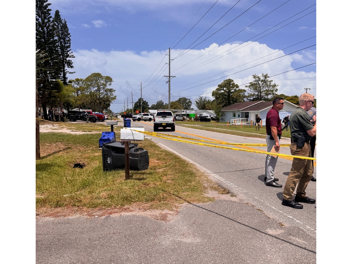Two Hillsborough County deputies were shot in Ruskin and airlifted to the hospital, the sheriff's office said. The suspect was also shot.