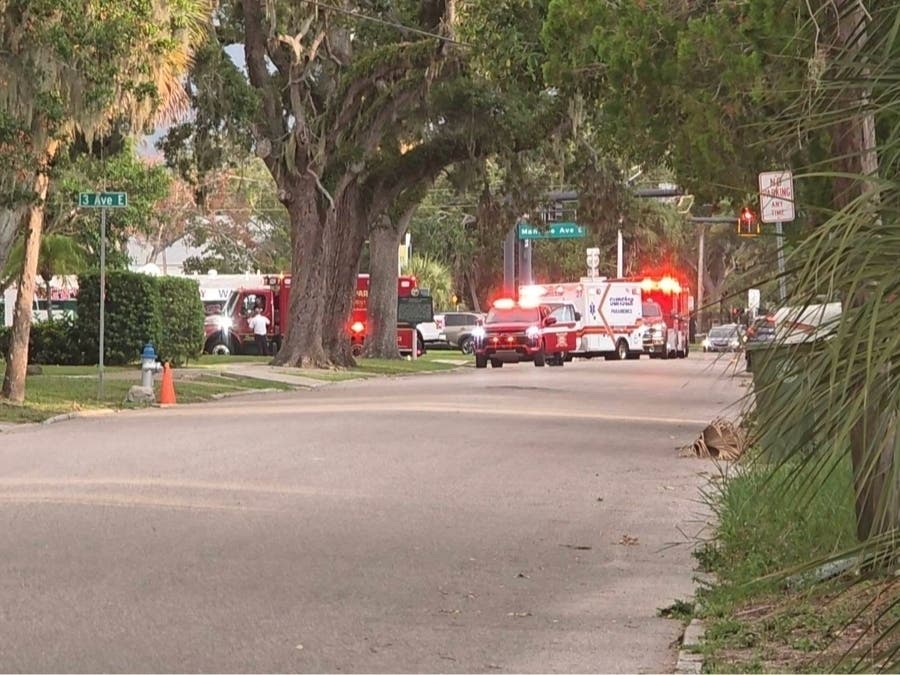 Manatee County and city first responders are relocating about 157 residents from a Bradenton assisted living facility after a structural collapse.