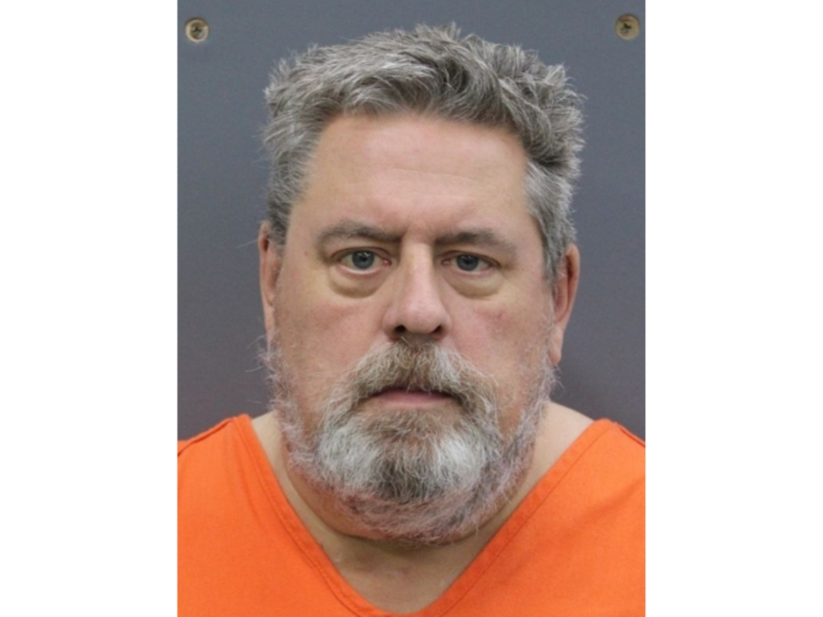 A Lutz man was arrested after more than 1,000 child sexual abuse material files were found on his device, the Hillsborough County sheriff said.