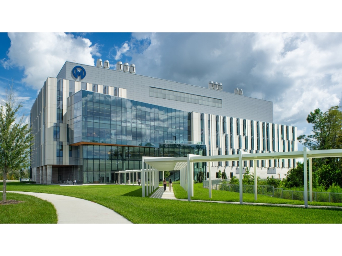 The 250,000-square-foot Moffitt Discovery and Innovation Center celebrated its grand opening at the Speros campus in Pasco County.