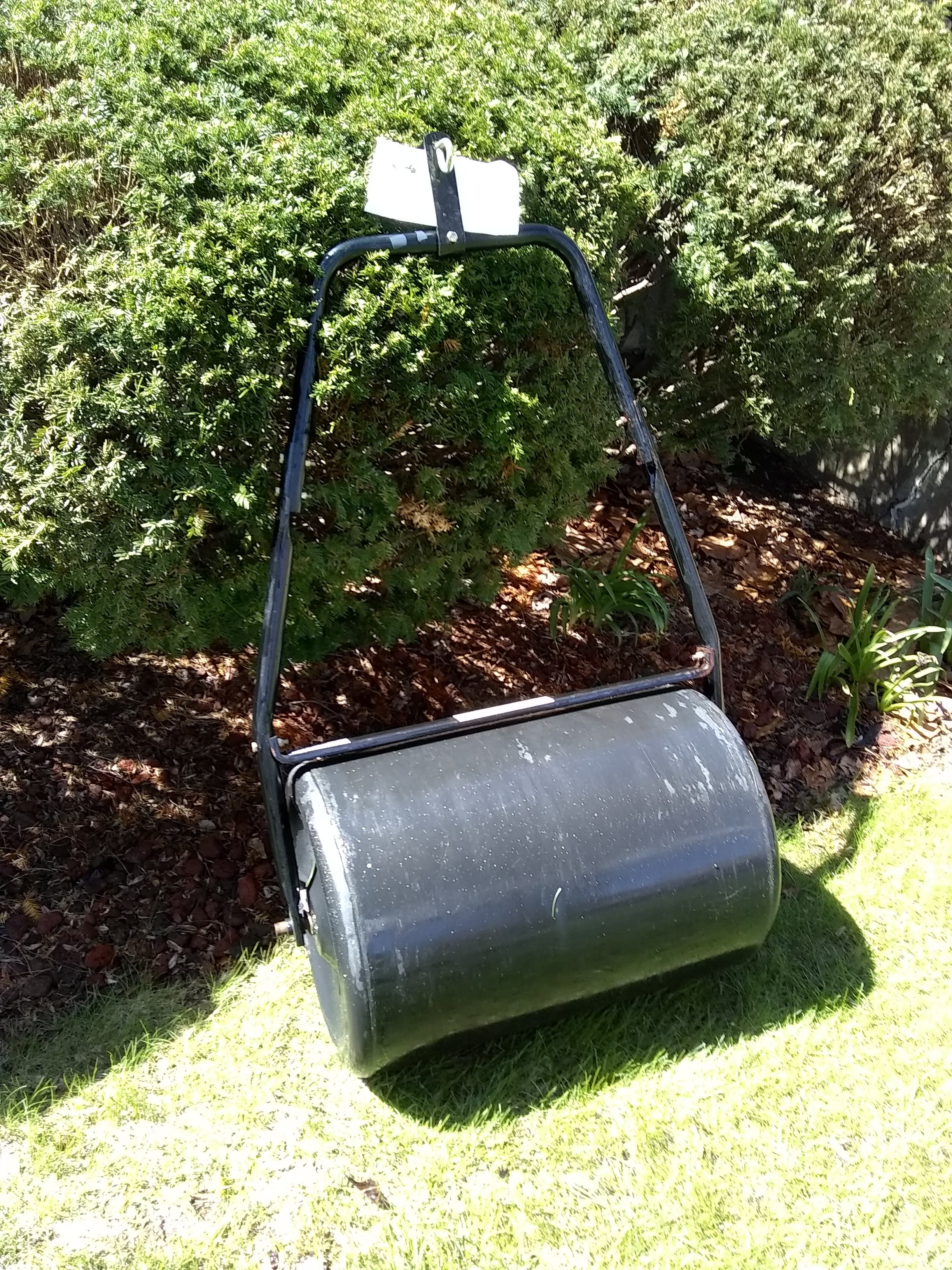 Lawn Roller 24" wide   +   Angle Grinder