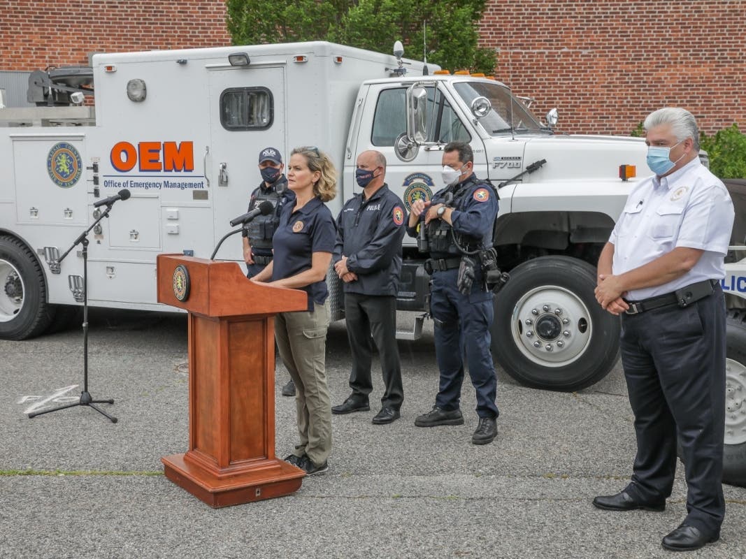 News small post card thumbnail