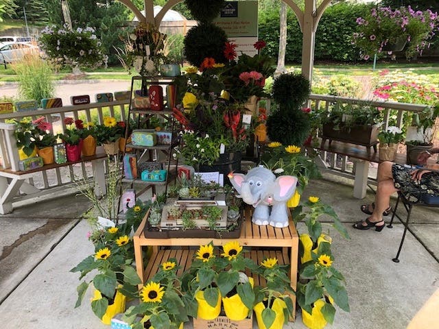 Goddard House Assisted Living in Brookline is hosting an Outdoor Floral Art Display for Charity this weekend to raise money for the Parkinson's Foundation. 