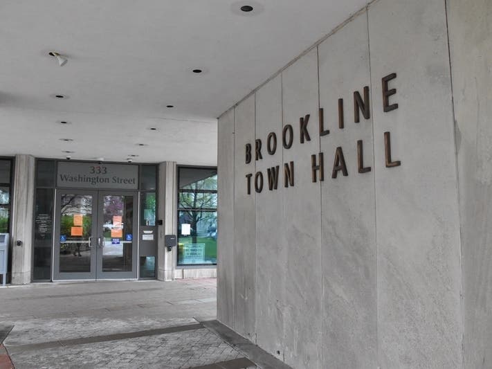 Anyone born after January 1, 2000 will no longer be allowed to purchase tobacco products in Brookline. 