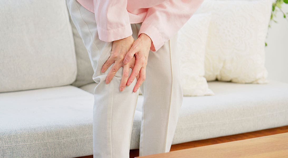 Manage Your Knee Pain with HSS!