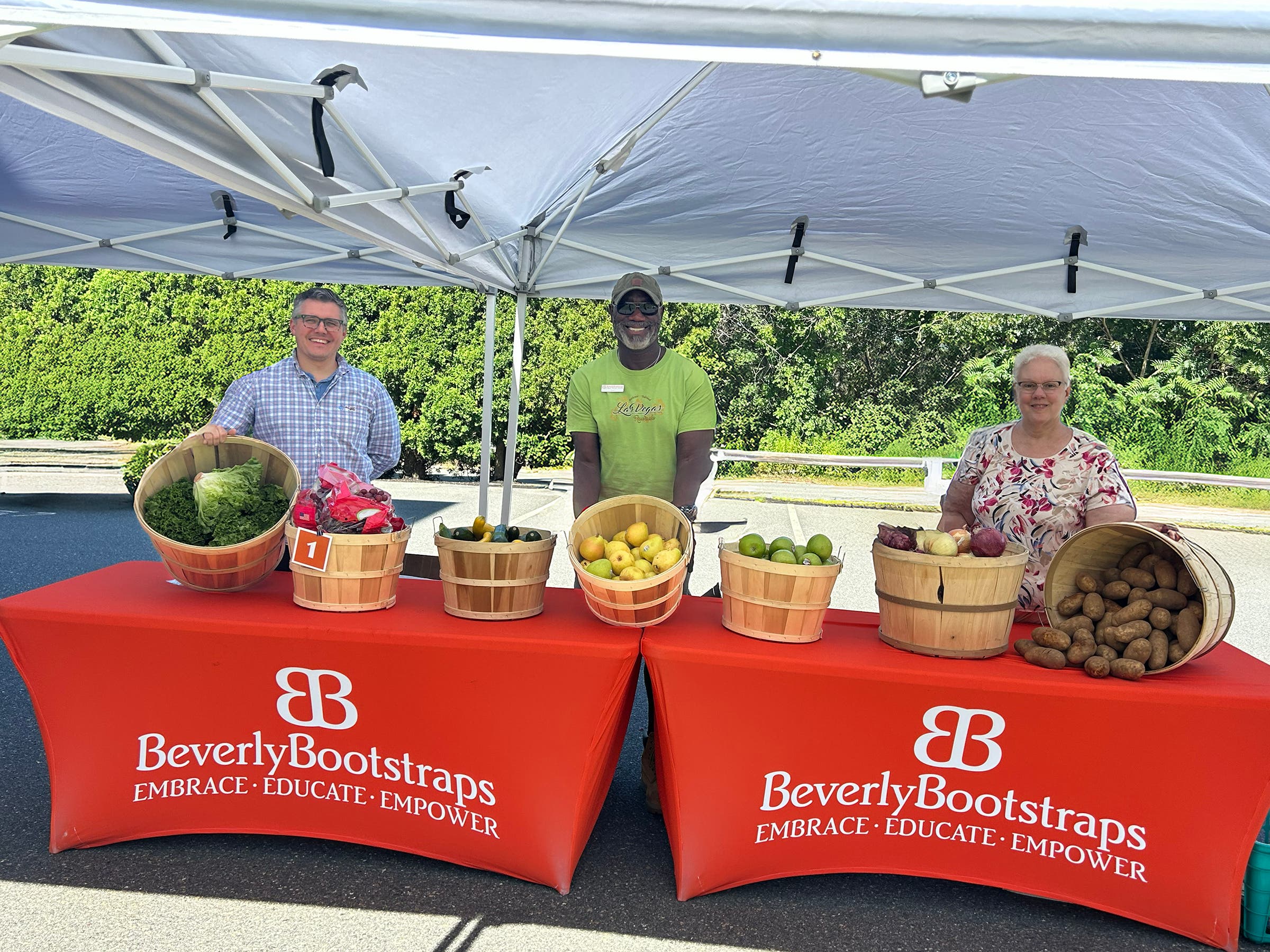Mobile Market Volunteers Needed