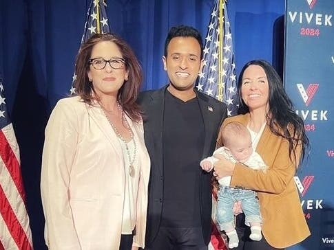 Tiffany Justice, Vivek Ramaswamy and Sayra DeVito at a Moms for Liberty event in Brentwood, N.H. in 2023.