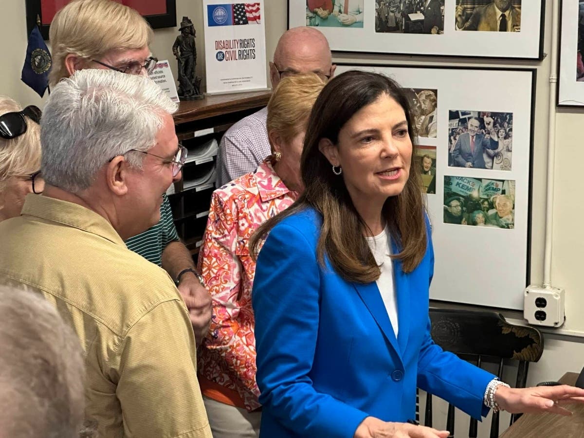 Gov. Kelly Ayotte files for re-election in the NH Secretary of State's office, June 4, 2026.