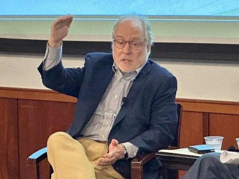 GOP strategist Mike Murphy addresses a Politics and Eggs breakfast hosted by the New England Council at the New Hampshire Institute of Politics.
