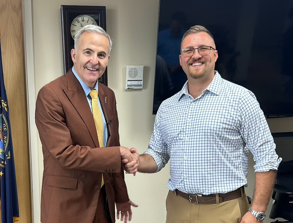 SEIU President Rich Gulla and GOP congressional candidate Victor Orlando.