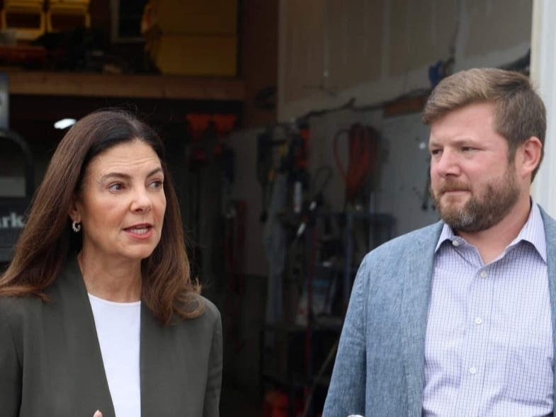 Gov. Kelly Ayotte and NFIB NFIB New Hampshire State Director John Reynolds