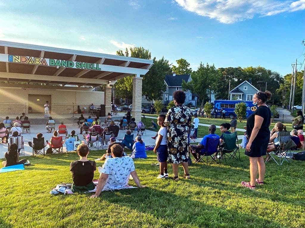 News small post card thumbnail