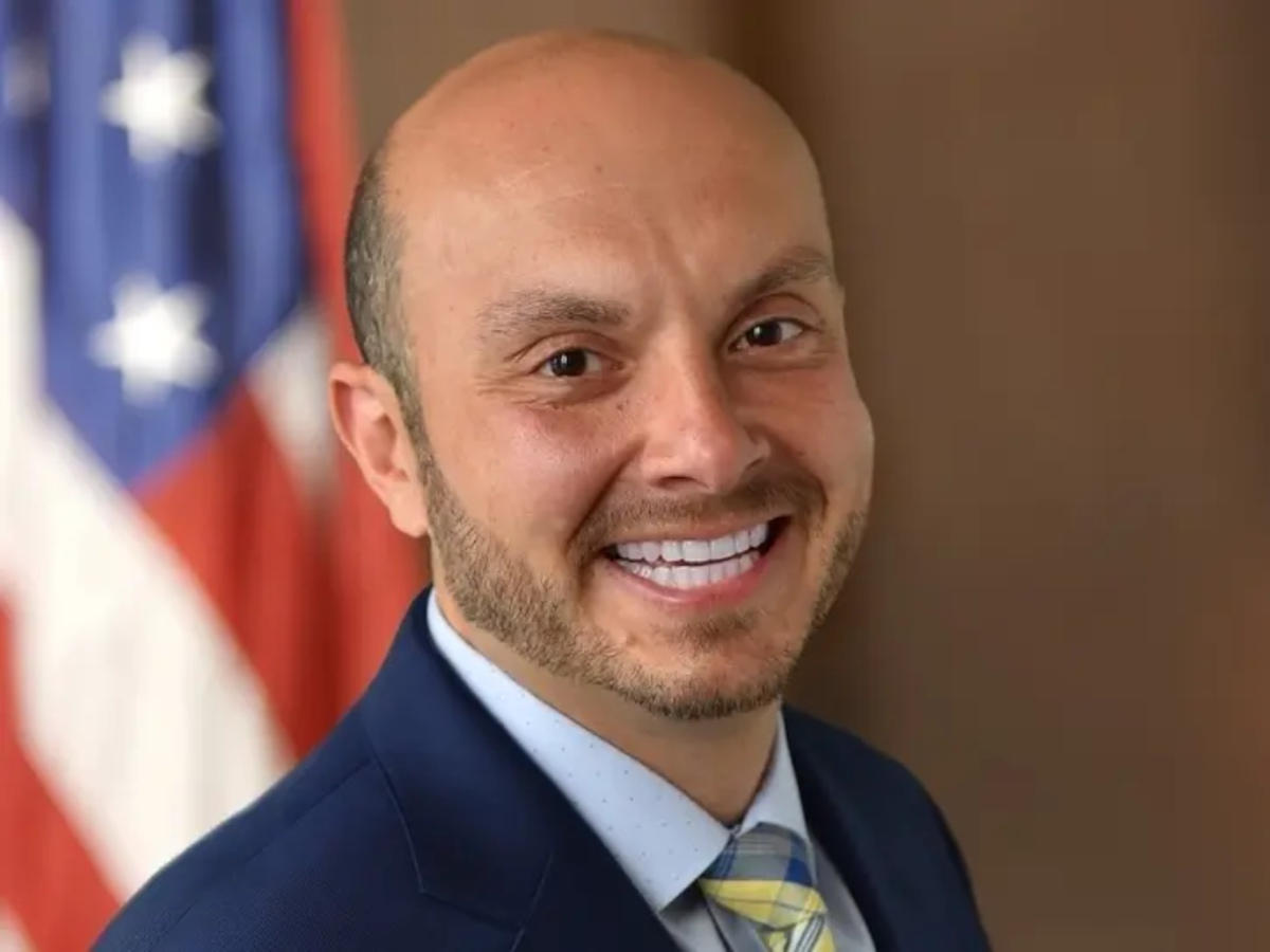 Nassau police say a Lake Ronkonkoma man made a threat against U.S. Congressman Andrew Garbarino.