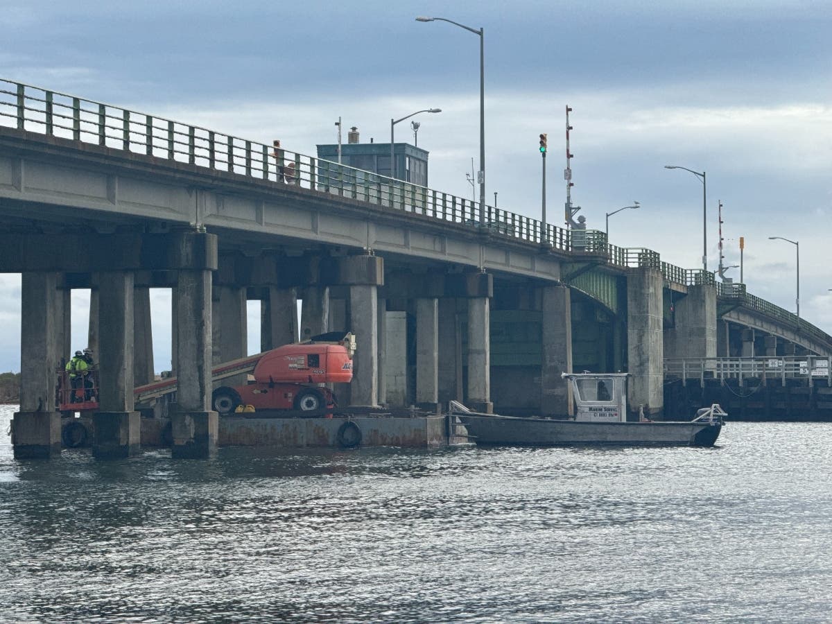 Romaine To Sign Executive Order To Address Smith Point Bridge Repairs ...