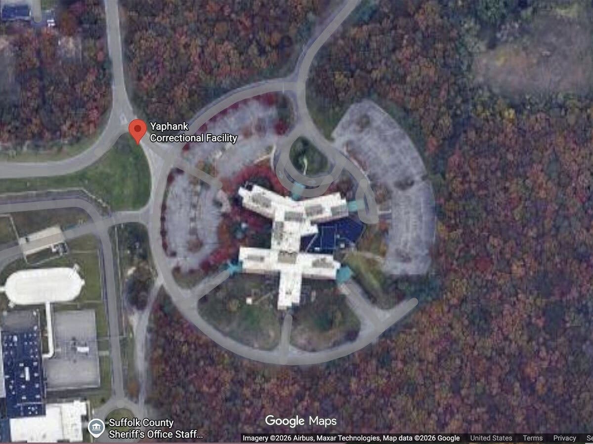 The heating problem that affected ​twenty-five inmates in an isolated section of the Yaphank Jail​has been fixed, the Suffolk County Sheriff's office said Wednesday.​