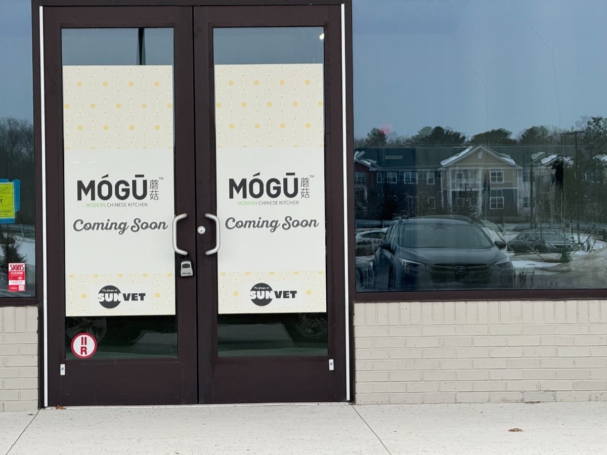 MÓGŪ Kitchen is set to open soon at The Shops at Sun Vet in Holbrook, according to signage posted at the location.