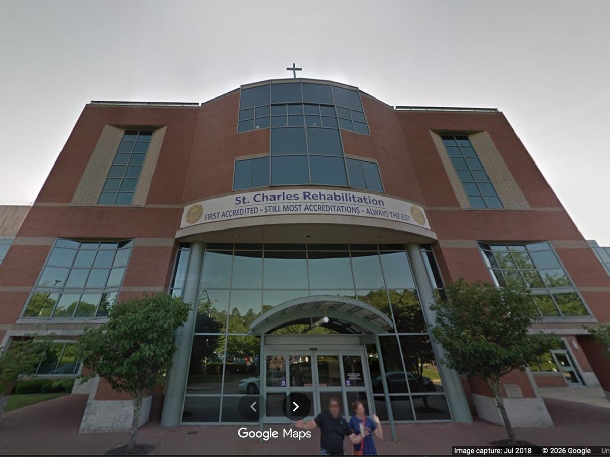 Nurses at St. Charles Hospital in Port Jefferson delivered a strike notice to hospital executives, New York State Nurses' Association officials said Tuesday afternoon.