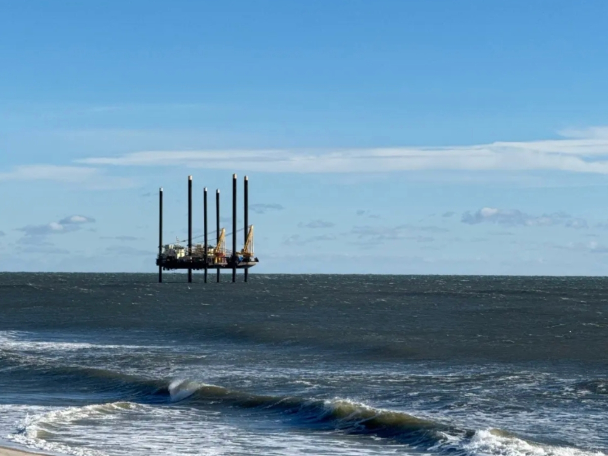 After a federal lease suspension order caused a hiccup earlier this year, the 924-megawatt wind farm project, Sunrise Wind, being constructed in the Atlantic Ocean off the coast of Shirley, is making good progress, an Γrsted said.