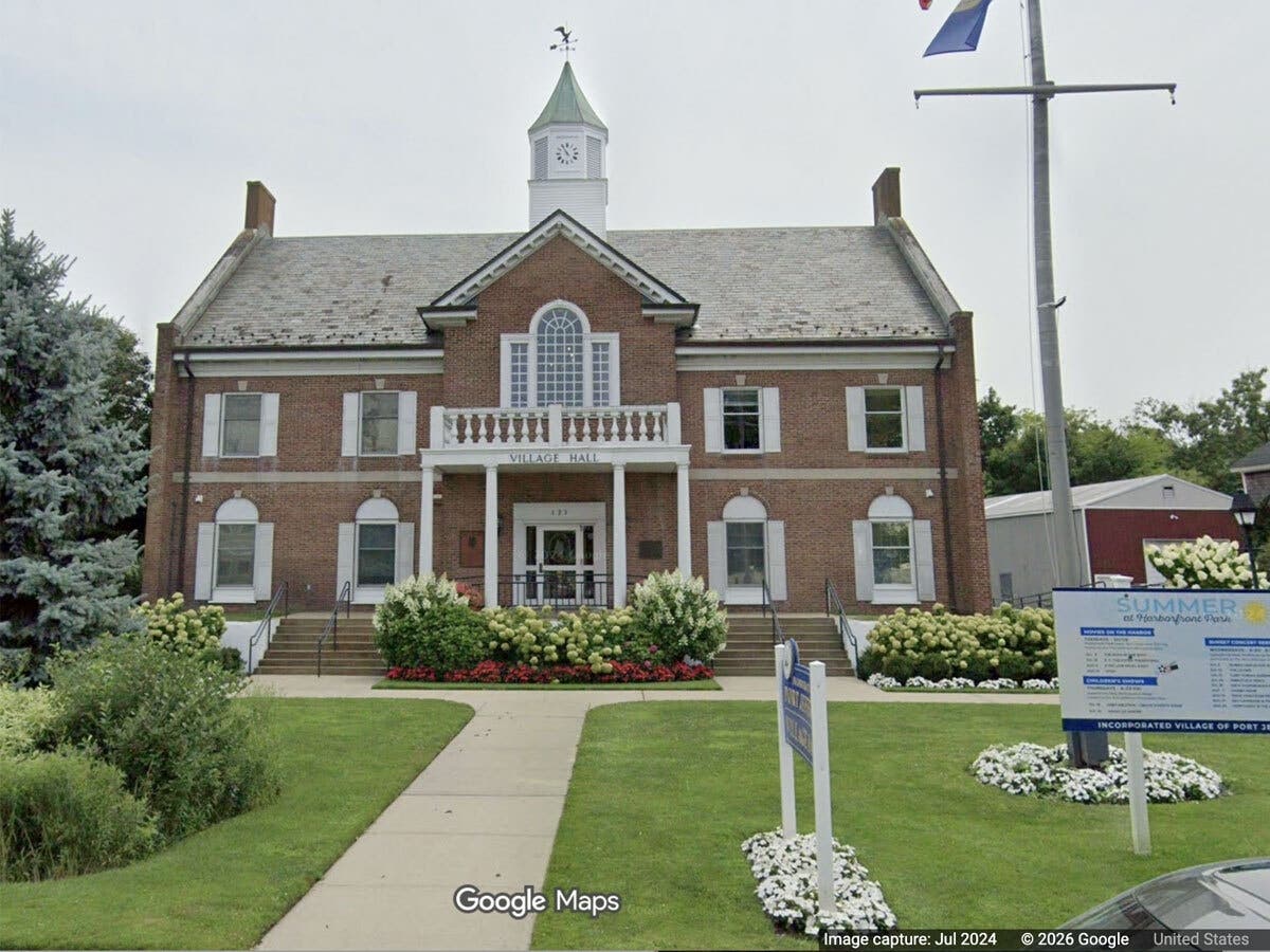 Port Jefferson officials have extended the date for proposals for a firm to undertake a Comprehensive Master Plan for the village's country club to Oct. 30.