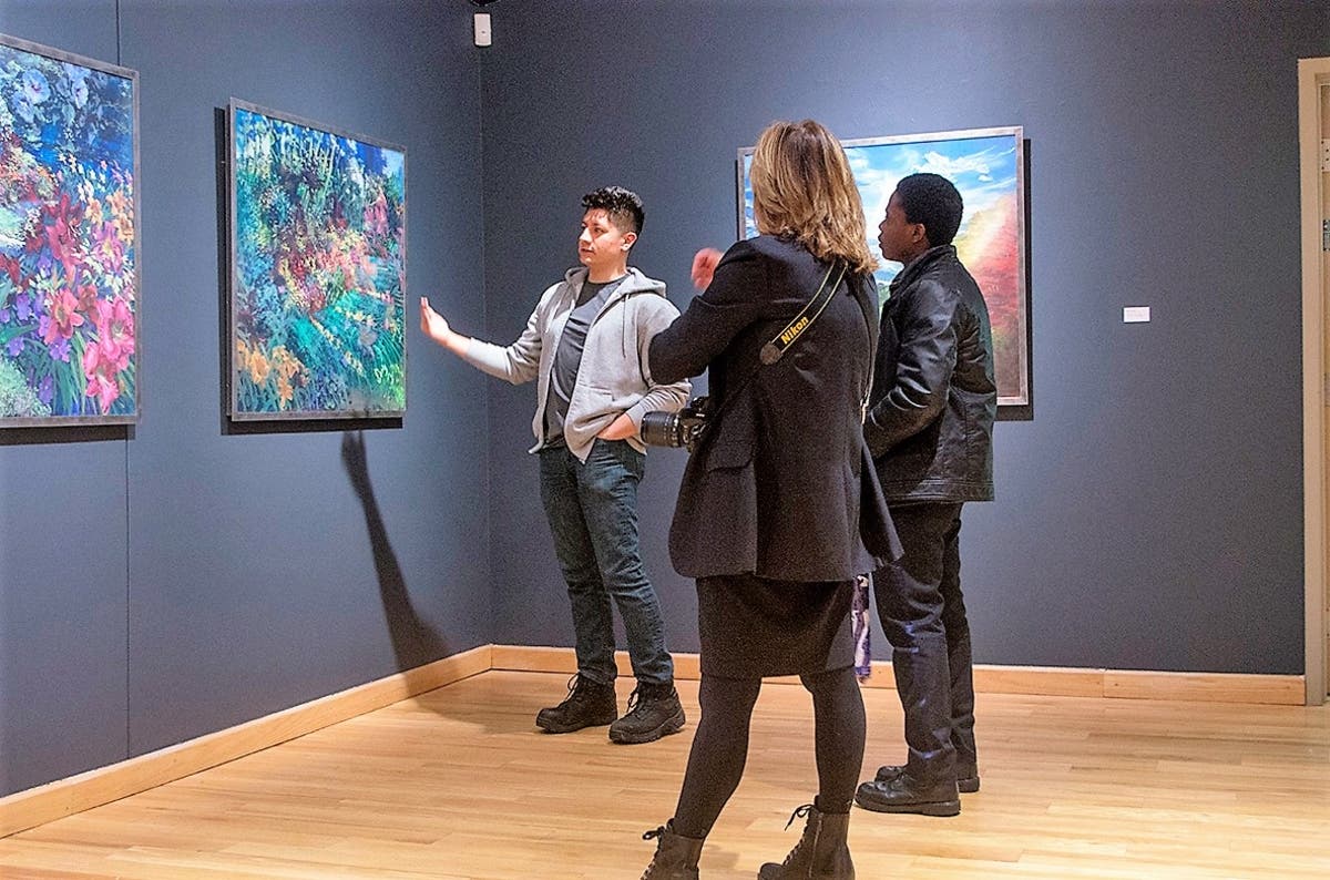 News small post card thumbnail