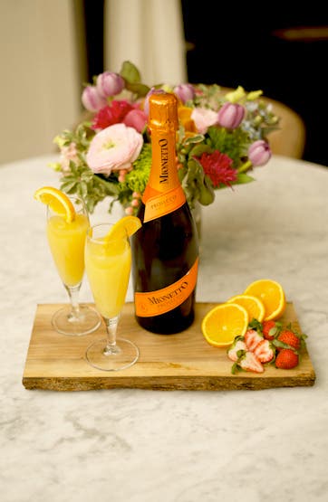 Mother’s Day Brunch at Open Palette in Sheraton Dallas